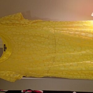 Roz & ALI Lace yellow dress